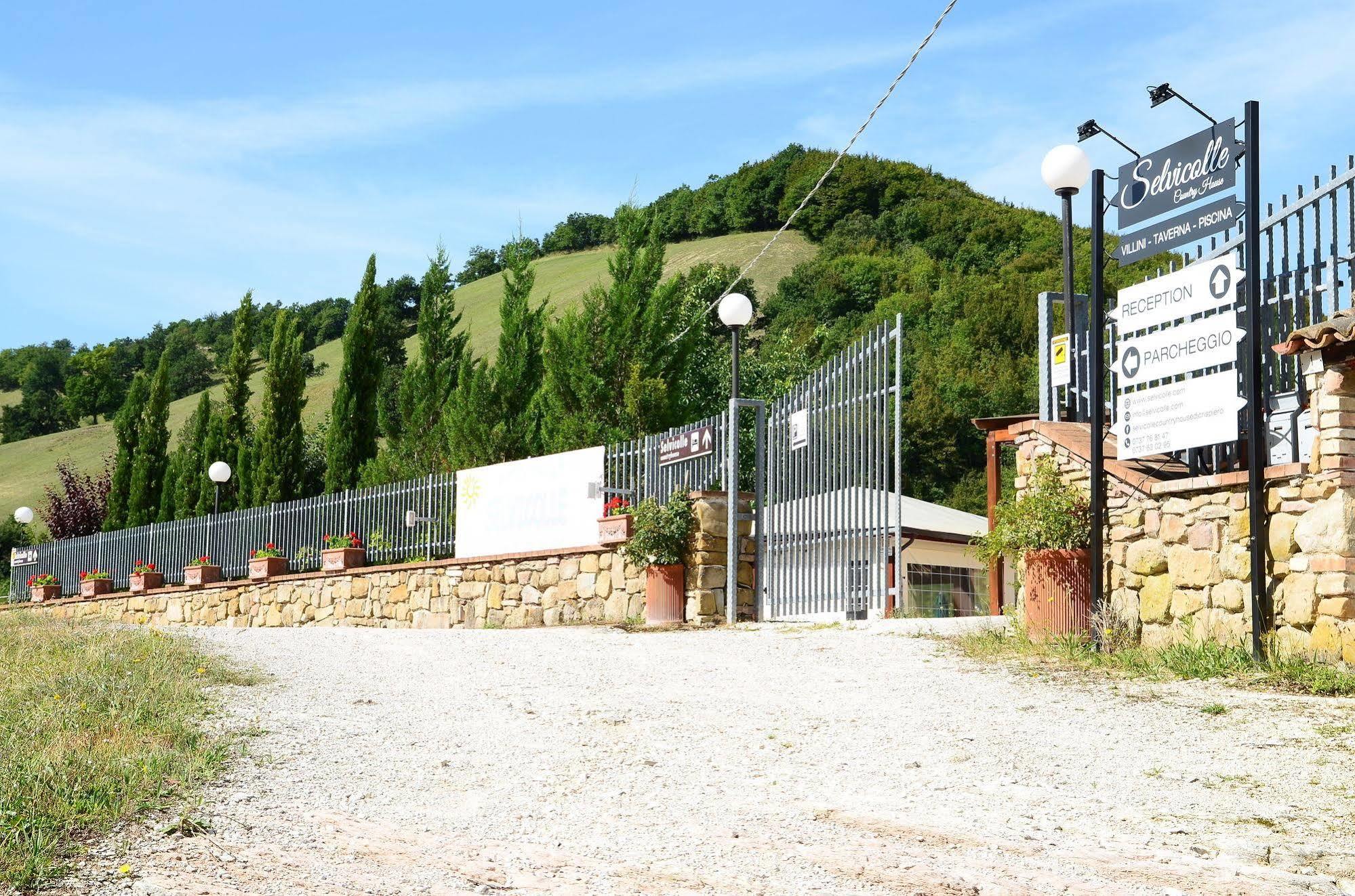 Selvicolle Country House Crispiero Buitenkant foto